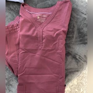 XS scrub bottom, SM top healing hands Merlot set